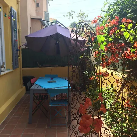Maison De Et Parking 500 M De La Casa vacanze *